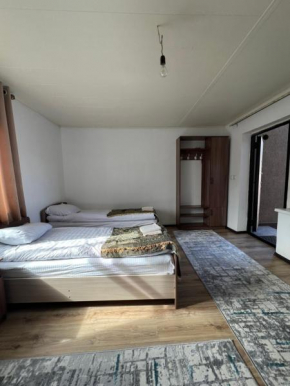 Tunuk Guest House